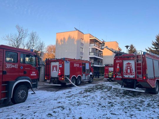 Pożar bloku w Zamościu - galeria zdjęć