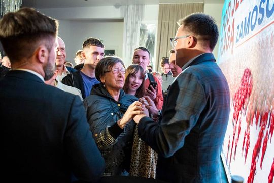 Zamość: Szymon Hołownia na spotkaniu z wyborcami - galeria zdjęć