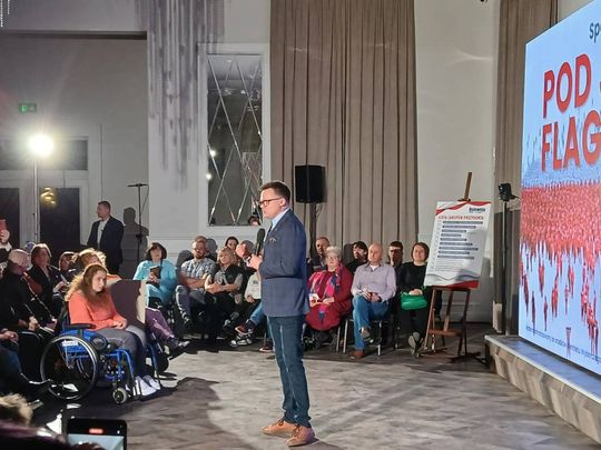 Zamość: Szymon Hołownia na spotkaniu z wyborcami - galeria zdjęć