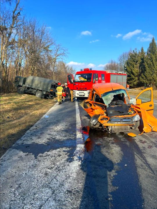Wypadek na trasie Krasnystaw - Zamość - galeria zdjęć