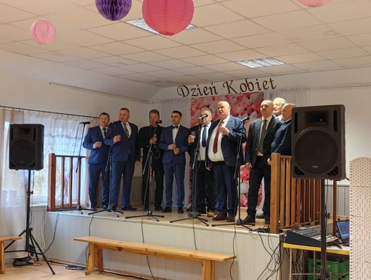 Dzień Kobiet w gminie Łabunie - galeria zdjęć