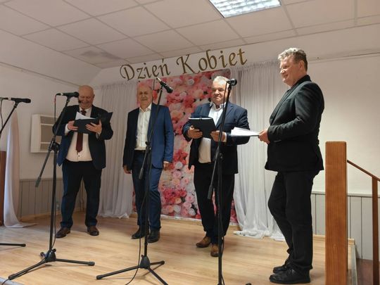 Dzień Kobiet w gminie Łabunie - galeria zdjęć