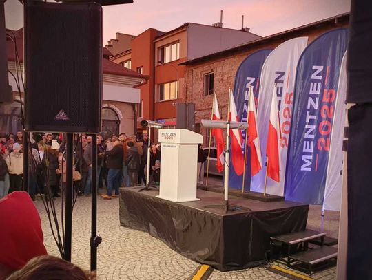 Hrubieszów: Wiec wyborczy Sławomira Mentzena - galeria zdjęć