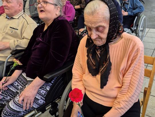 Dzień Kobiet w Domu Pomocy Społecznej w Tyszowcach. Galeria zdjęć