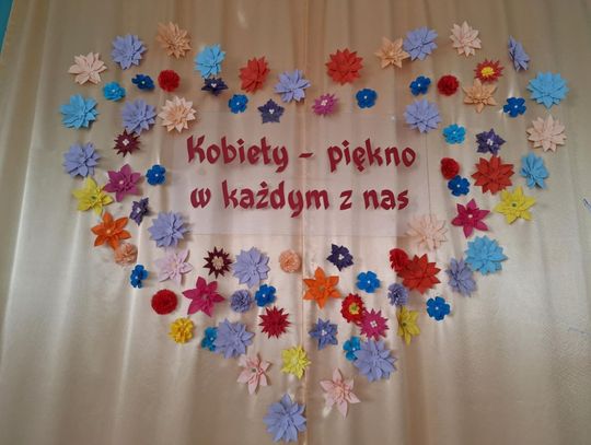 Dzień Kobiet w Domu Pomocy Społecznej w Tyszowcach. Galeria zdjęć