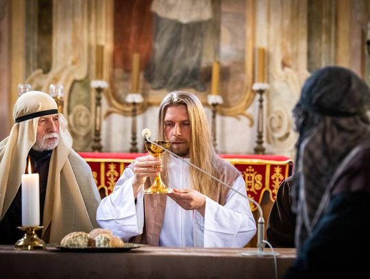 Misterium Męki Pańskiej w Zwierzyńcu - galeria zdjeć
