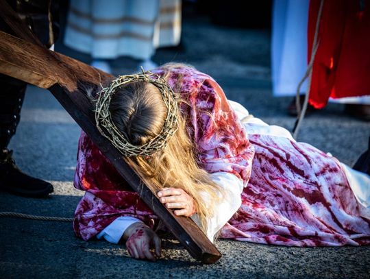 Misterium Męki Pańskiej w Zwierzyńcu - galeria zdjeć