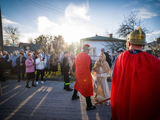 Misterium Męki Pańskiej w Zwierzyńcu - galeria zdjeć