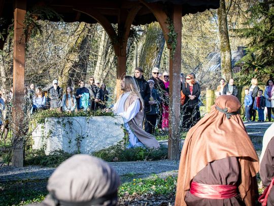 Misterium Męki Pańskiej w Zwierzyńcu - galeria zdjeć