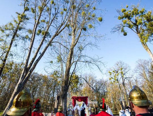 Misterium Męki Pańskiej w Zwierzyńcu - galeria zdjeć