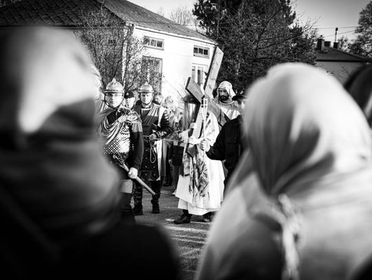 Misterium Męki Pańskiej w Zwierzyńcu - galeria zdjeć