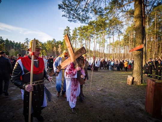 Misterium Męki Pańskiej w Zwierzyńcu - galeria zdjeć
