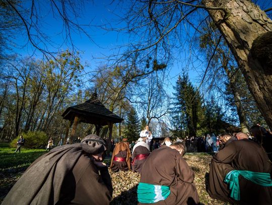 Misterium Męki Pańskiej w Zwierzyńcu - galeria zdjeć