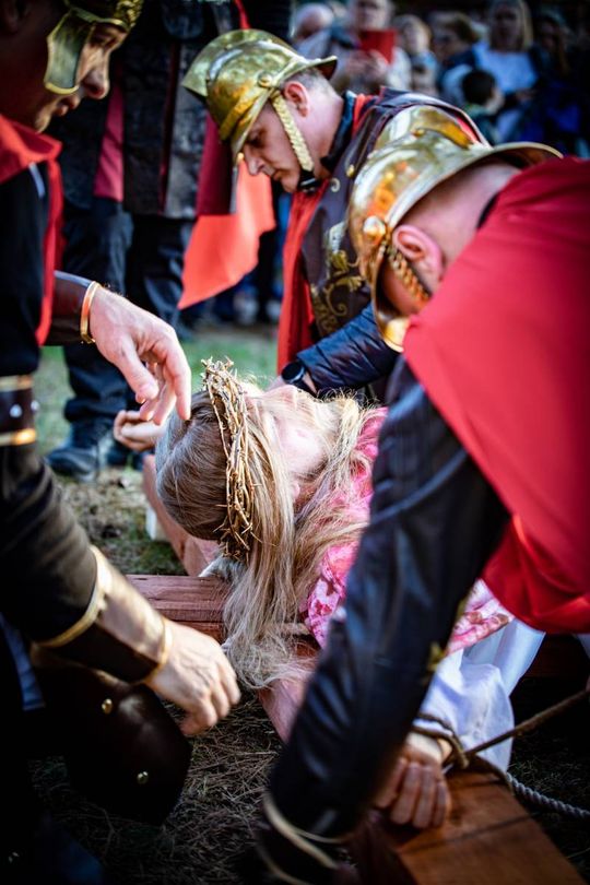 Misterium Męki Pańskiej w Zwierzyńcu - galeria zdjeć