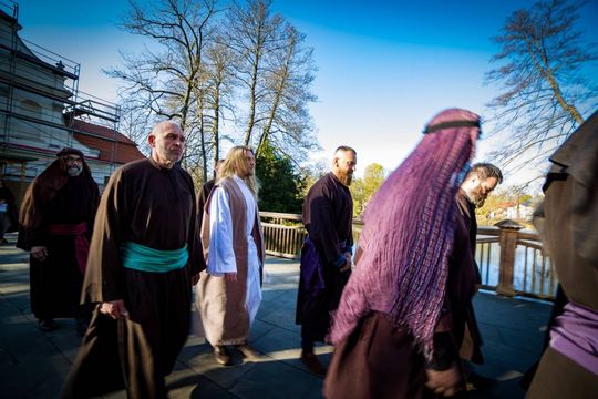 Misterium Męki Pańskiej w Zwierzyńcu - galeria zdjeć