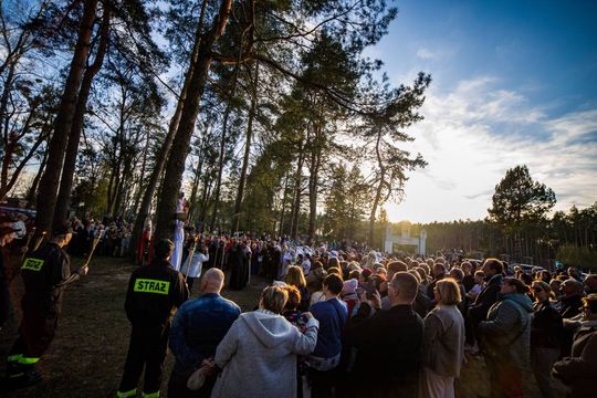 Misterium Męki Pańskiej w Zwierzyńcu - galeria zdjeć