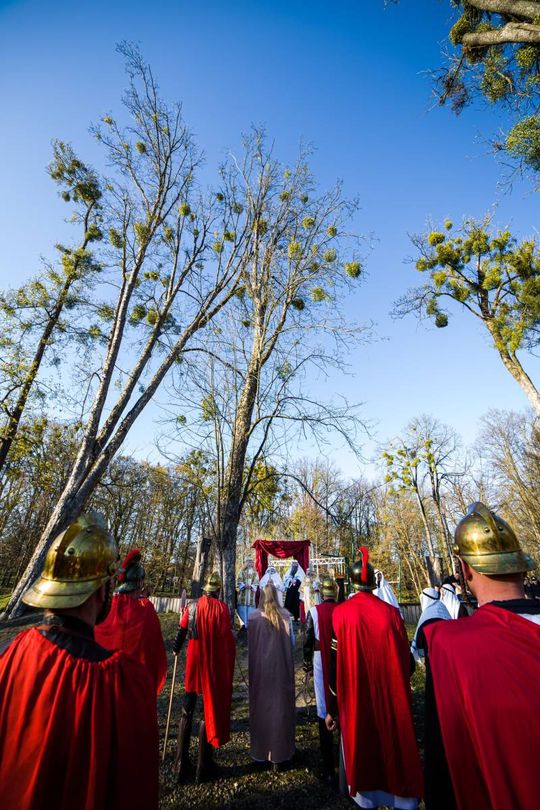 Misterium Męki Pańskiej w Zwierzyńcu - galeria zdjeć