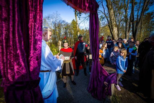 Misterium Męki Pańskiej w Zwierzyńcu - galeria zdjeć