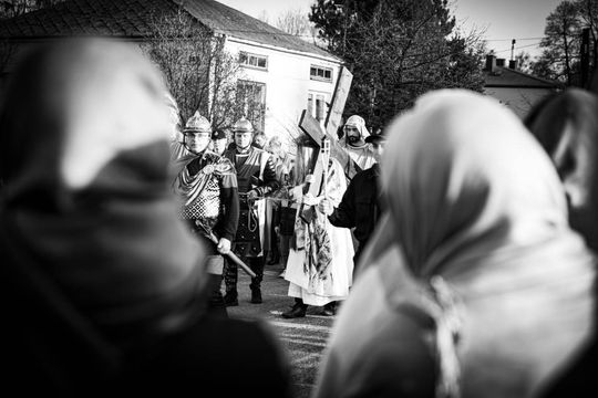 Misterium Męki Pańskiej w Zwierzyńcu - galeria zdjeć