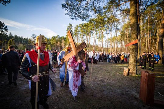 Misterium Męki Pańskiej w Zwierzyńcu - galeria zdjeć