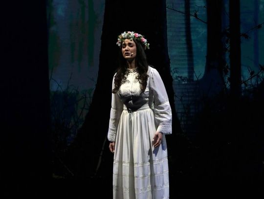 „Topielica i Szeptucha” na scenie Hrubieszowskiego Domu Kultury - galeria zdjęć