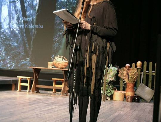 „Topielica i Szeptucha” na scenie Hrubieszowskiego Domu Kultury - galeria zdjęć