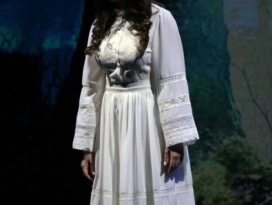 „Topielica i Szeptucha” na scenie Hrubieszowskiego Domu Kultury - galeria zdjęć