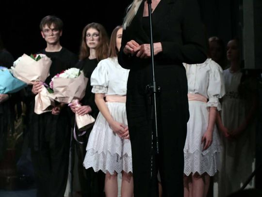 „Topielica i Szeptucha” na scenie Hrubieszowskiego Domu Kultury - galeria zdjęć