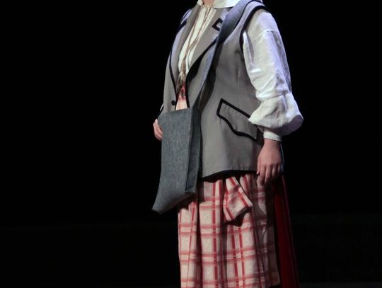 „Topielica i Szeptucha” na scenie Hrubieszowskiego Domu Kultury - galeria zdjęć