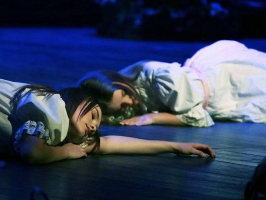 „Topielica i Szeptucha” na scenie Hrubieszowskiego Domu Kultury - galeria zdjęć