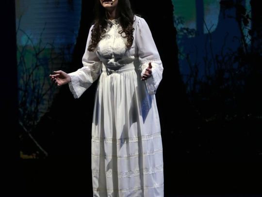 „Topielica i Szeptucha” na scenie Hrubieszowskiego Domu Kultury - galeria zdjęć