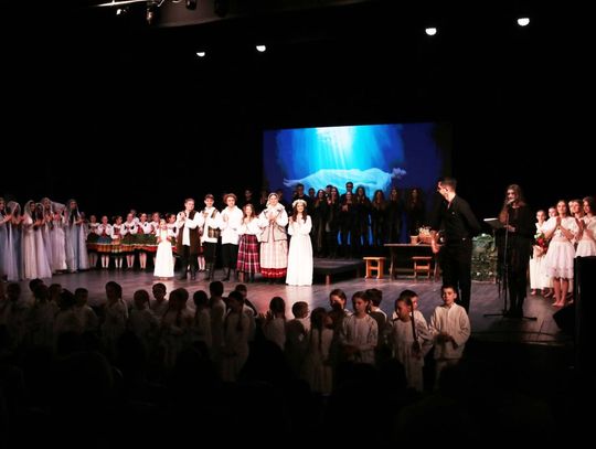 „Topielica i Szeptucha” na scenie Hrubieszowskiego Domu Kultury - galeria zdjęć