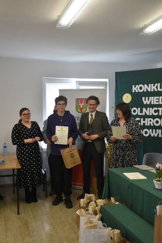 Hrubieszów: Konkurs wiedzy o rolnictwie i ochronie środowiska - galeria zdjęć