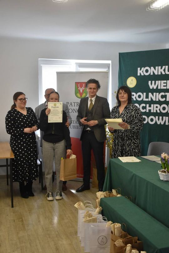 Hrubieszów: Konkurs wiedzy o rolnictwie i ochronie środowiska - galeria zdjęć