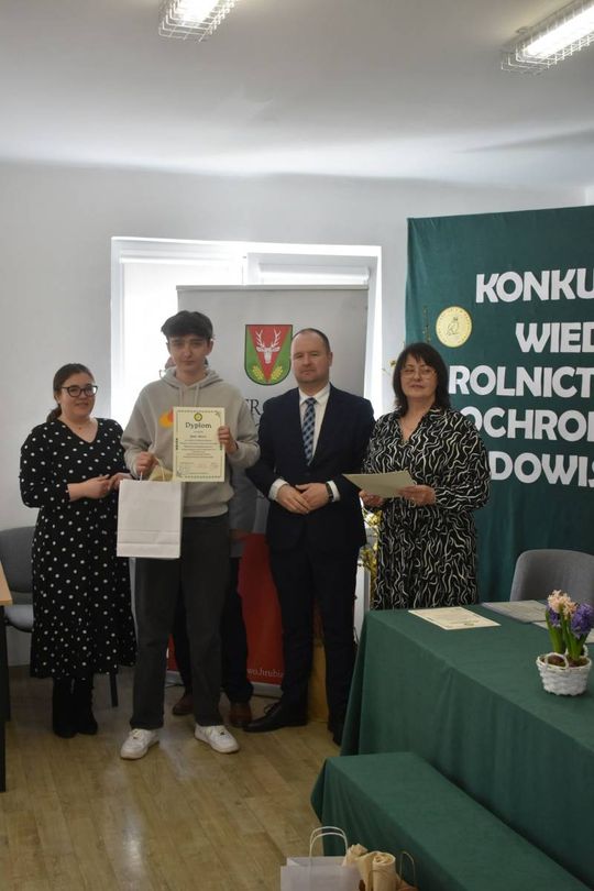Hrubieszów: Konkurs wiedzy o rolnictwie i ochronie środowiska - galeria zdjęć