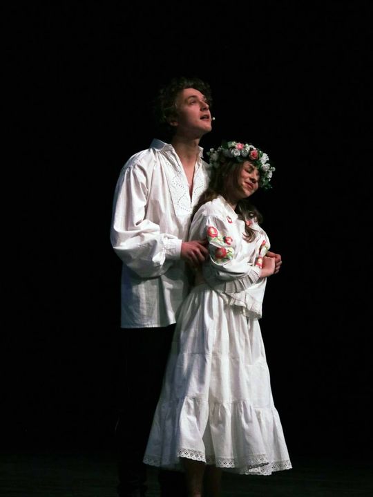 „Topielica i Szeptucha” na scenie Hrubieszowskiego Domu Kultury - galeria zdjęć