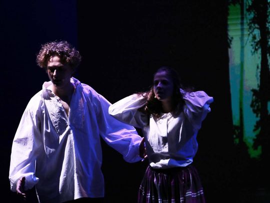 „Topielica i Szeptucha” na scenie Hrubieszowskiego Domu Kultury - galeria zdjęć „Topielica i Szeptucha” na scenie Hrubieszowskiego Domu Kultury - galeria zdjęć