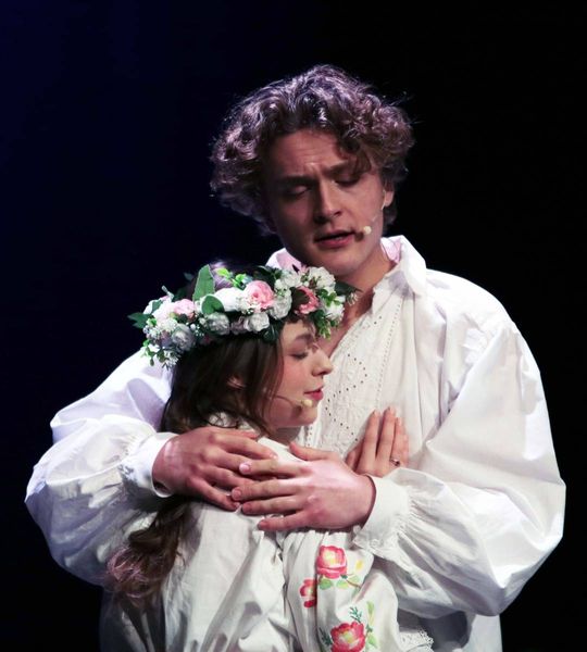 „Topielica i Szeptucha” na scenie Hrubieszowskiego Domu Kultury - galeria zdjęć