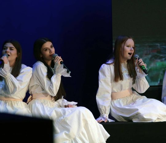 „Topielica i Szeptucha” na scenie Hrubieszowskiego Domu Kultury - galeria zdjęć