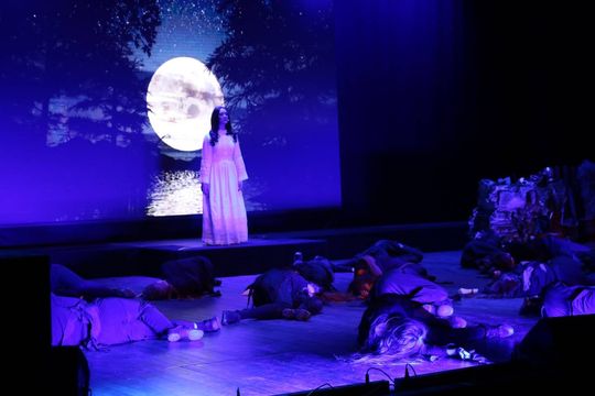 „Topielica i Szeptucha” na scenie Hrubieszowskiego Domu Kultury - galeria zdjęć