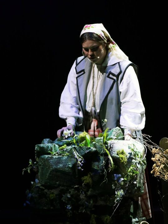 „Topielica i Szeptucha” na scenie Hrubieszowskiego Domu Kultury - galeria zdjęć