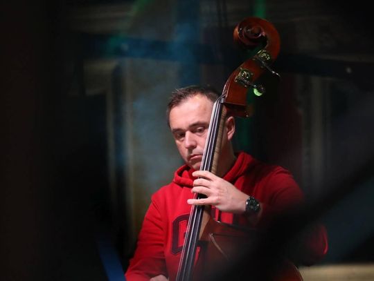 Koncert Jazz Brothers na Rynku Wielkim w Zamościu - galeria zdjec