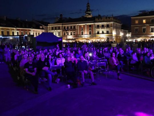 Koncert Jazz Brothers na Rynku Wielkim w Zamościu - galeria zdjec