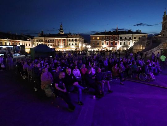 Koncert Jazz Brothers na Rynku Wielkim w Zamościu - galeria zdjec