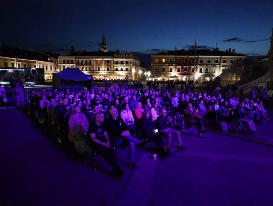 Koncert Jazz Brothers na Rynku Wielkim w Zamościu - galeria zdjec