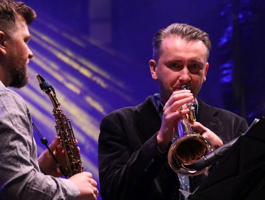Koncert Jazz Brothers na Rynku Wielkim w Zamościu - galeria zdjec