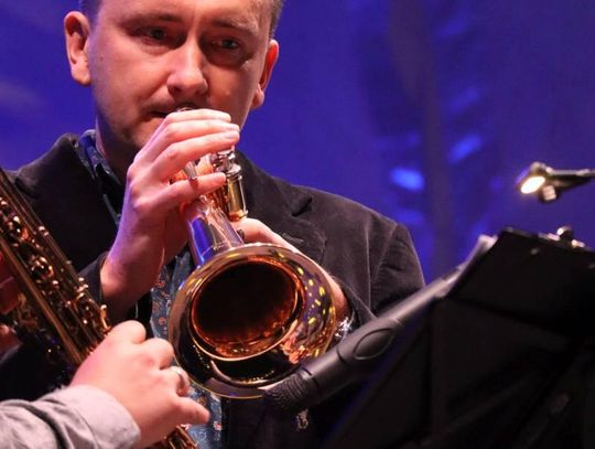 Koncert Jazz Brothers na Rynku Wielkim w Zamościu - galeria zdjec