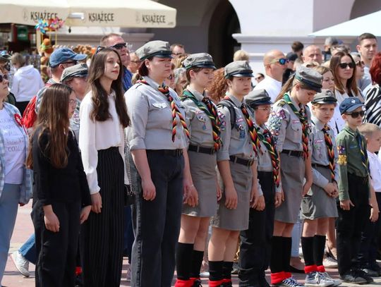 Zamość: Dzień Flagi Rzeczypospolitej Polskiej - galeria zdjeć