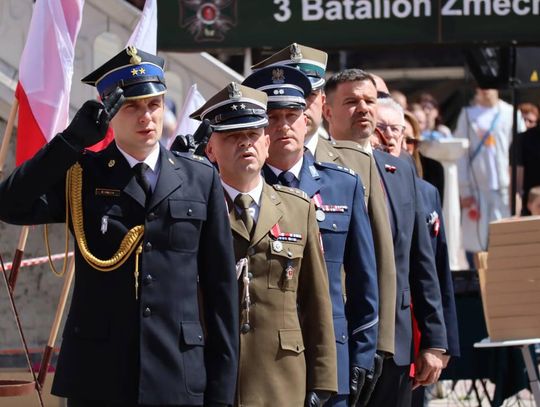 Zamość: Dzień Flagi Rzeczypospolitej Polskiej - galeria zdjeć