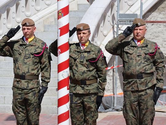 Zamość: Dzień Flagi Rzeczypospolitej Polskiej - galeria zdjeć